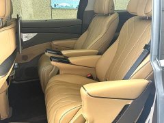 Denza D9 DM-i 970 AWD Premium Edition - ფოტო 8