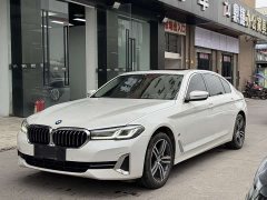 BMW 5 Series Facelift 530Li Leading Edition Luxury Package - ფოტო 1
