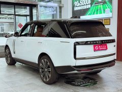 Land Rover Range Rover 3.0 L6 400PS Grand Long Wheelbase Edition - ფოტო 5