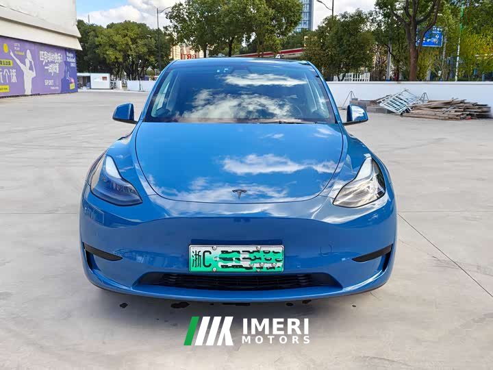 Tesla Model Y Rear-Wheel Drive - car from China