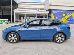 Tesla Model Y Rear-Wheel Drive - photo 9