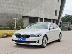 BMW 5 Series 530Li Luxury Edition Premium Package - ფოტო 1
