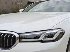 BMW 5 Series 530Li Luxury Edition Premium Package - ფოტო 4