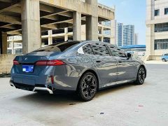 BMW 5 Series 530Li Luxury M Sport Package - ფოტო 8