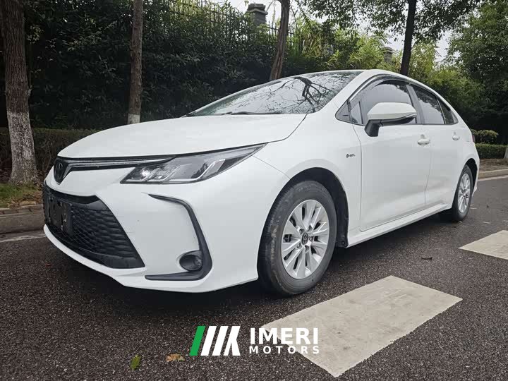 Toyota Corolla 1.8L Smart Hybrid Dual Engine Pioneer Edition