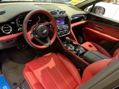 Bentley Bentayga 4.0T V8 Long Wheelbase - ფოტო 4