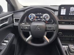 Mitsubishi Outlander 1.5T CVT2WDDeluxe Edition 5 - ფოტო 11
