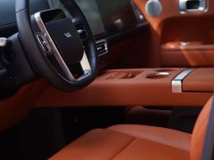 Li Auto Ideal L8 Air - ფოტო 11