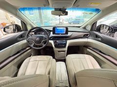 Buick GL8 Land Business Class Comfort Edition - ფოტო 10