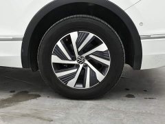 Volkswagen Tiguan L Plug-in Hybrid 430PHEV Plug-in Hybrid Premier Edition - ფოტო 9