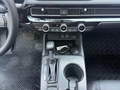 Honda Civic 180TURBO CVT Premium Edition - ფოტო 12