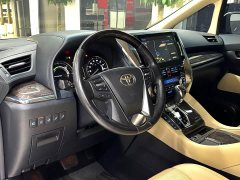 Toyota Alphard Hybrid 2.5L Premium Edition - ფოტო 11