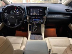 Toyota Alphard Hybrid 2.5L Premium Edition - ფოტო 17