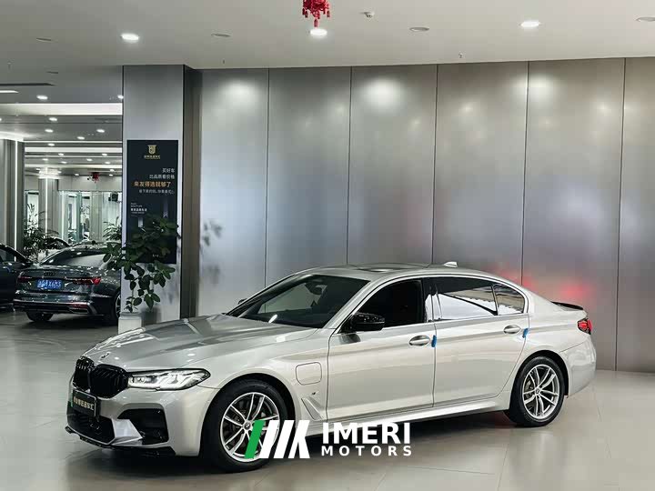 BMW 5 Series Plug-in Hybrid Facelift 535Le Pioneer Edition M Sport Package - ავტომობილი ჩინეთიდან