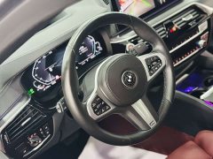 BMW 5 Series Plug-in Hybrid Facelift 535Le Pioneer Edition M Sport Package - ფოტო 9