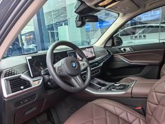 BMW X5 Facelift xDrive 30Li M Sport Exclusive Night Edition Package - ფოტო 5