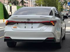 Toyota Camry Hybrid 2.5L XLE Premium - ფოტო 7