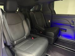 Toyota Gravia 2.5L Hybrid Prestige Plus AWD - ფოტო 16