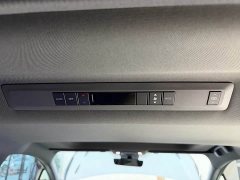 Toyota Gravia 2.5L Hybrid Prestige Plus AWD - ფოტო 17