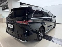 Toyota Gravia 2.5L Hybrid Prestige Plus AWD - ფოტო 4