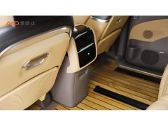 Denza D9 DM-i 970 AWD Flagship - ფოტო 10