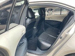 Toyota Corolla 1.2T S-CVT Luxury - ფოტო 9