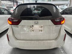 Honda Fit 1.5L CVT Trendy Sunroof Edition - ფოტო 16