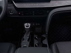 Toyota Camry Hybrid 2.0L HGVP Luxury - ფოტო 14
