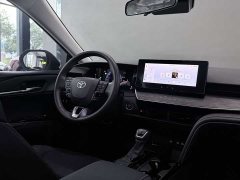 Toyota Camry Hybrid 2.0L HGVP Luxury - ფოტო 17