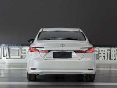 Toyota Camry Hybrid 2.0L HGVP Luxury - ფოტო 4