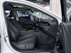 Toyota Camry Hybrid 2.0L HGVP Luxury - ფოტო 9