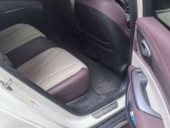 BYD Seal 07 DM-i Smart Driving Edition DM-i 1.5L 125km Premium - ფოტო 8