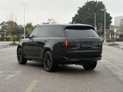 Land Rover Range Rover 3.0 L6 400PS Genesis Extended Wheelbase - ფოტო 5