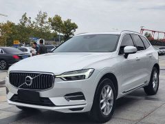 Volvo XC60 T5 AWD Smart Luxury Edition - ფოტო 1