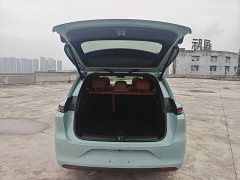 Li Auto L6 Max Smart Refresh Edition - ფოტო 19