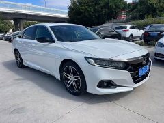 Honda Accord 260TURBO Phantom Night Premium Edition - ფოტო 3