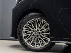 Lexus LM 500h Four-Seat Royal Edition - ფოტო 6