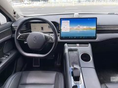 AITO M5 Extended Range RWD Standard - ფოტო 9
