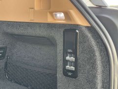 Land Rover Range Rover 3.0 L6 400PS Extended Wheelbase 7-Seater - ფოტო 12