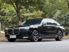 BMW 7 Series 735Li Luxury Package - ფოტო 1
