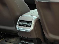 BMW 7 Series 735Li Luxury Package - ფოტო 17