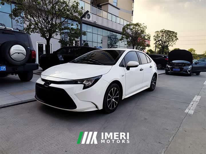 Toyota Corolla Intelligent Hybrid Dual-Engine 1.8L Leading Edition