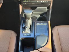 Lexus ES 200 Luxury - ფოტო 12