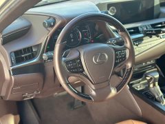 Lexus ES 200 Luxury - ფოტო 6