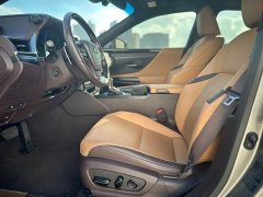 Lexus ES 200 Luxury - ფოტო 7