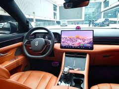 AITO M7 1.5T Intelligent Driving RWD Max 5-Seater - ფოტო 2