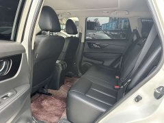 Nissan Qashqai Classic 2.0L FWD Smart Connect Premium Edition - ფოტო 13