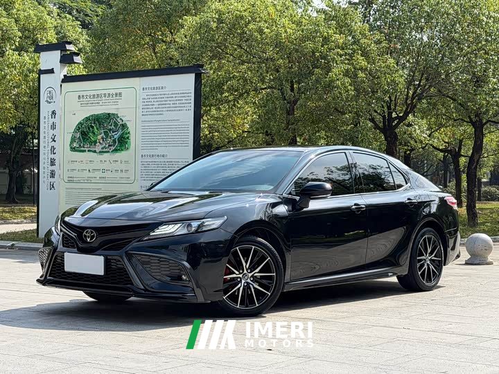 Toyota Camry 2.0S Sharp Luxury Edition