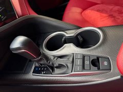 Toyota Camry 2.0S Sharp Luxury Edition - ფოტო 12