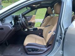 Lexus ES 200 Excellence Edition - ფოტო 12